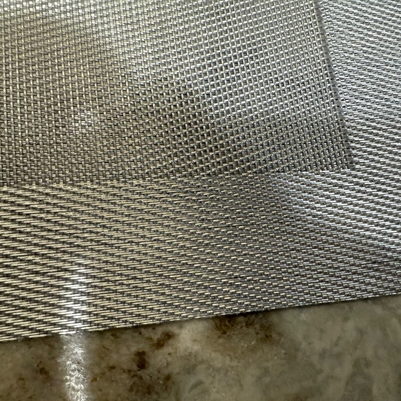 Holiday / Christmas SILVER Placemats. Set of 4. New . Crease will flatten. - Picture 4 of 4